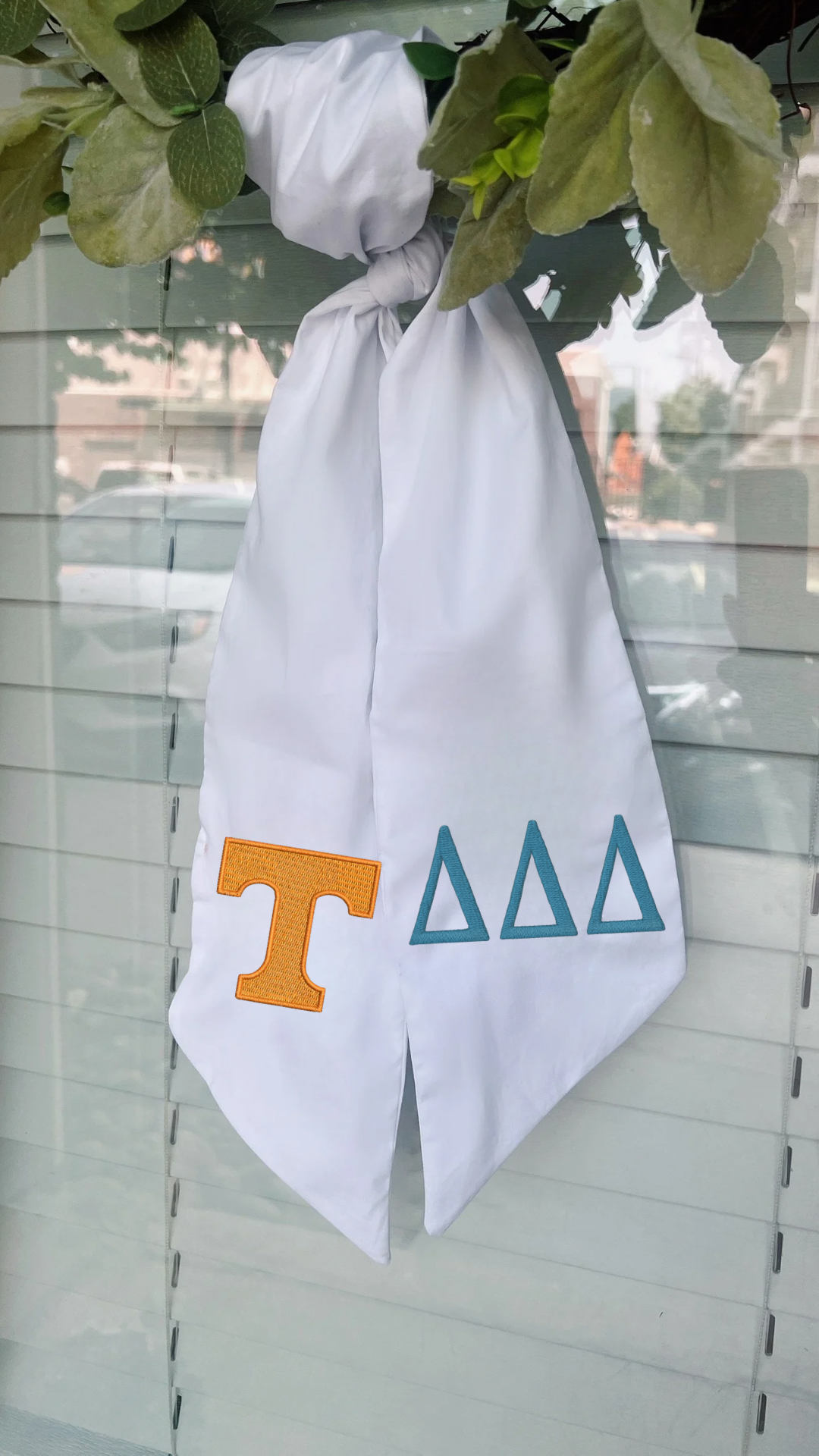 Tennessee Sorority Wreath Sashes